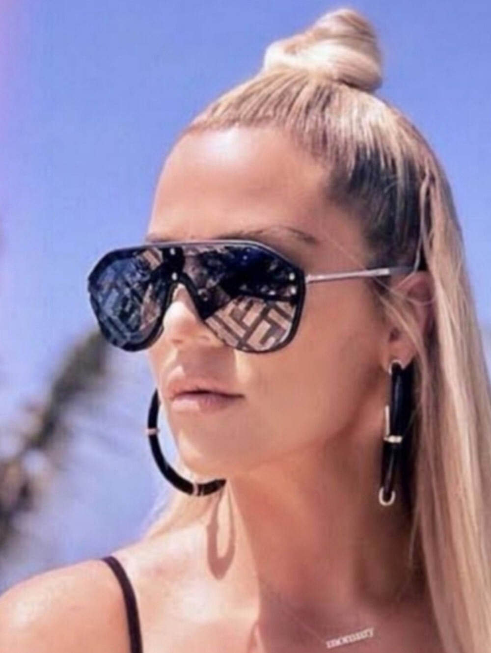 Fendi FF Logo M0039 Shield Sunglasses - Black/Grey Mirror
